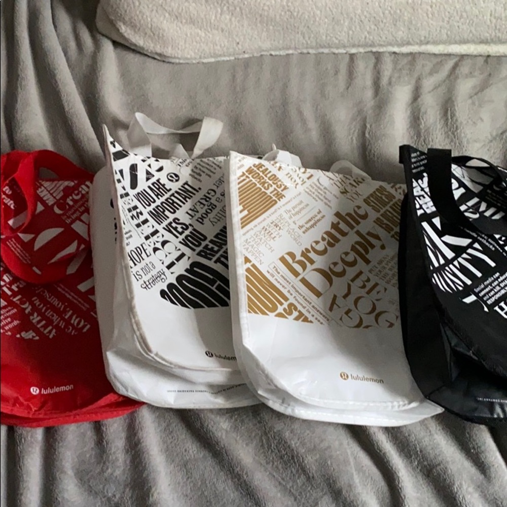 Lululemon bags